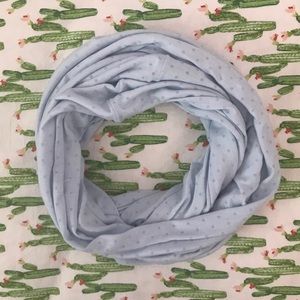 nike baby blue polka dot dri-fit infinity scarf